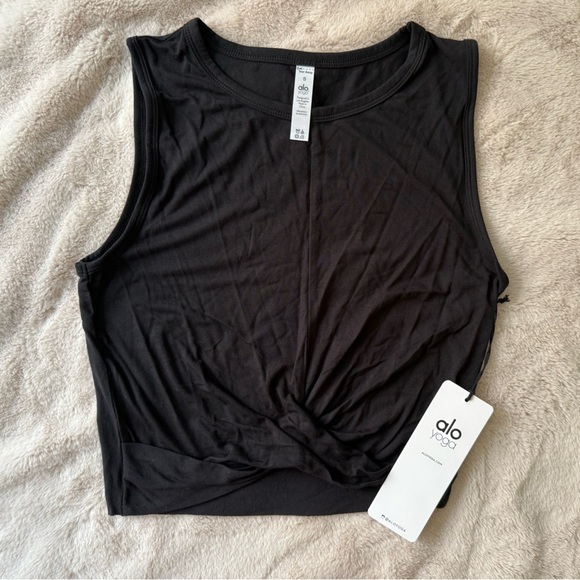 NWT ALO Yoga Cover Tank Black Size S - Picture 5 of 9